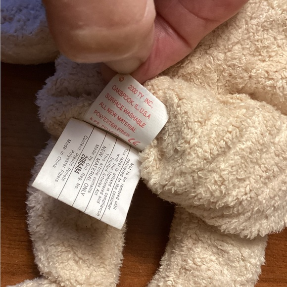 Ty Beanie Baby 'Huggy' the Bear Vintage Rare (8.5 inch) - Picture 8 of 13